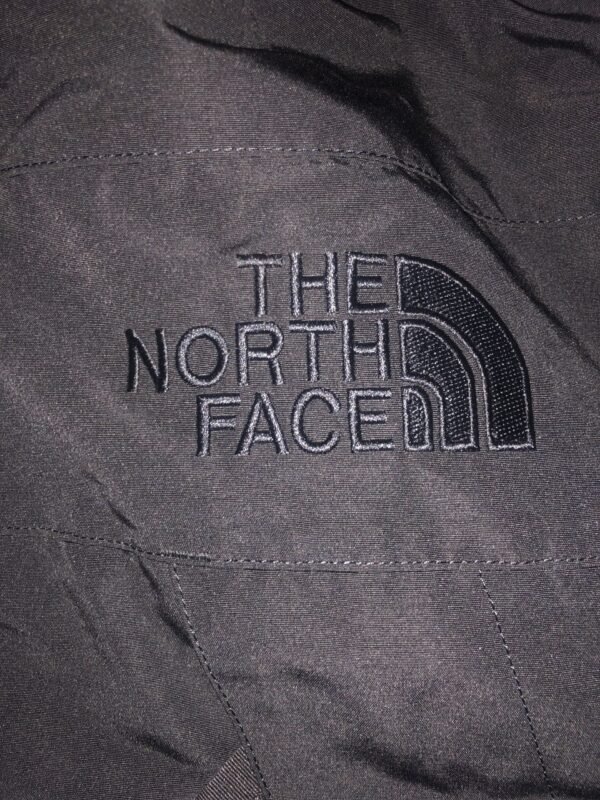 Doudoune «The North Face Noir » – Image 4